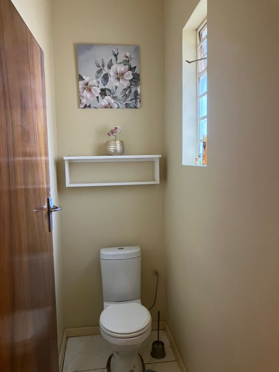 4 Bedroom Property for Sale in Mosel Eastern Cape